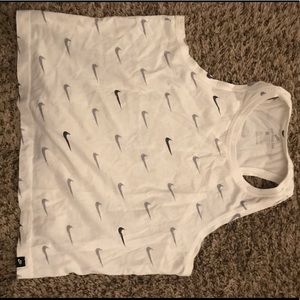 Nike Workout tank size medium